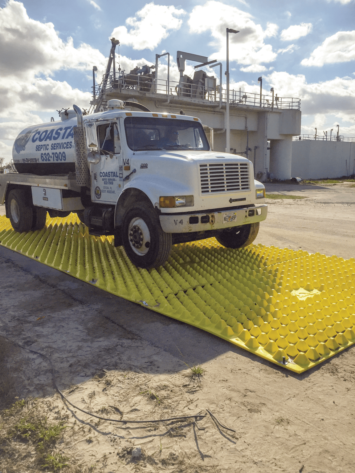 Fods with truck Williams Equipment